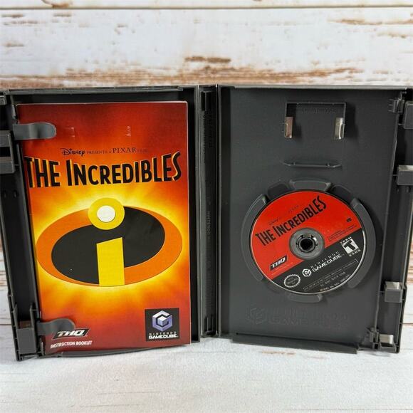 The Incredibles Nintendo GameCube Action Adventure Game Complete - Picture 2 of 4